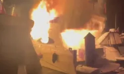 İstanbul'da marinada 4 tekne alev alev yandı