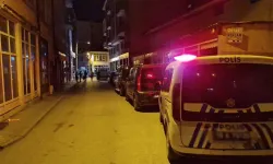 Yakınlarının haber alamadığı yaşlı kadın yalnız yaşadığı evinde ölü bulundu