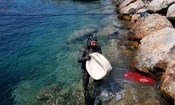 Bodrum'da dalgıçlar deniz dibi temizliği yaptı