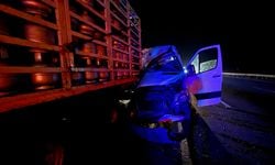 TEM'de korkunç kaza! Minibüs ile kamyon çarpıştı, onlarca yaralı var