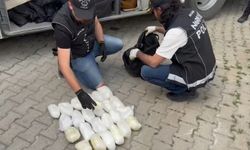 Yolcunun valizinden 13 kilo metamfetamin çıktı
