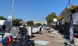 Antalya'da park alanını işgal eden işletmeler yıkıldı