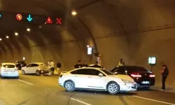 İzmir'de 4 araç birbirine girdi: 3 yaralı