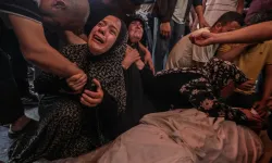 Gazze'de can kaybı 54 bin 677'ye yükseldi