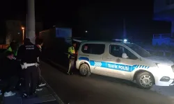 Çorum'da alkollü ve ehliyetsiz sürücü polisten kaçamadı