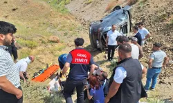 Bingöl'de otomobil şarampole devrildi: 5 yaralı