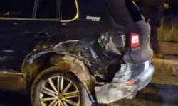 Ardahan'da iki otomobil çarpıştı: 3 yaralı
