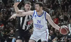 Anadolu Efes Beşiktaş'a karşı 1-0 öne geçti