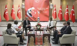 DEM heyeti, MHP ile bayramlaştı