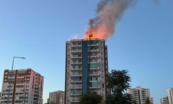 Diyarbakır’da 13 katlı binada yangın: 4 kişi hayatını kaybetti