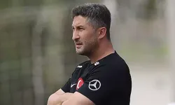Sabri Sarıoğlu, 19 Yaş Altı Milli Futbol Takımı'ndaki görevinden ayrıldı