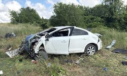 Kuzey Marmara Otoyolu'nda araç şarampole devrildi: 8 yaralı