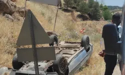Adıyaman'da otomobil takla attı