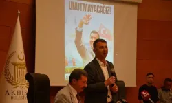 Akhisar'ın yeni belediye başkanı Ekrem Kayserili oldu