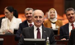 Meclis, üçüncü turda kararını verdi: Kurtulmuş, 329 oyla yeniden başkan oldu