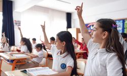 Okul kıyafetlerinde yeni dönem: Serbest kıyafet uygulaması bitti