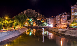 Bir nehir, bir kale, bir huzur! Turhal’da görmeniz gerekenler…