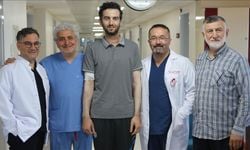 Rize'de aort damarında yırtık oluşan hasta hibrit yöntemiyle tedavi edildi