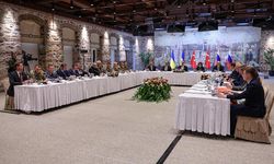 Zelenski duyurdu: Ukrayna, yarın İstanbul'da yapılacak görüşmeye katılacak