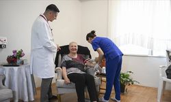 Huzurevi sakinlerine yerinde sağlık hizmeti