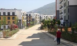 İskenderun'da depremde evini kaybedenler Kurban Bayramı'na yeni yuvalarında kavuştu
