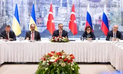 İstanbul'da barış zirvesi: Rusya ve Ukrayna görüşmesi başladı
