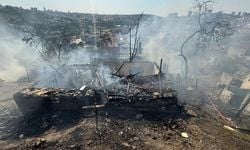 Ankara Mamak’ta çıkan yangında 8 gecekondu kullanılamaz hale geldi