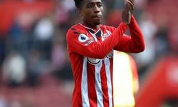 Beşiktaş, Kyle Walker-Peters'ı duyurdu