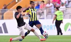 Archie Brown, ilk maçta yüzleri güldürdü