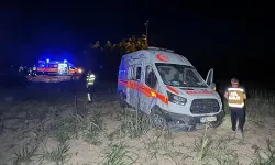 Elazığ'da şarampole uçan ambulanstaki 2 kişi yaralandı