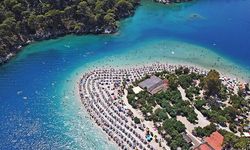 Turizmde 6 ayda 25,8 milyar dolar gelir elde edildi