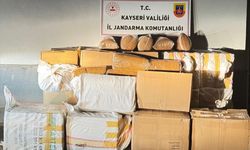 Şüpheli yolcu otobüsünden 750 kilogram kaçak tütün çıktı