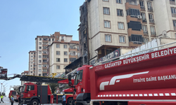 İş yerindeki yangın bütün apartmanı sardı: 23 kişi hastanelik oldu
