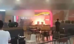 İstanbul'da AVM'de yangın: Büyük panik yaşandı