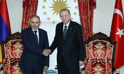 Cumhurbaşkanı Erdoğan Ermenistan Başbakanı Paşinyan ile görüştü