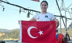 Bengisu Avcı "Okyanus Yedilisi" için kulaç atmaya başladı