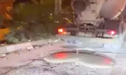 Hatay'da yola beton döken sürücü tepki çekti: Para cezası kesildi