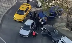 İstanbul'da trafikte yol kavgası: Yumruklar havada uçuştu