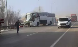 Erzurum'da yolcu otobüsü ile tır çarpıştı: Kazada 11 kişi yaralandı