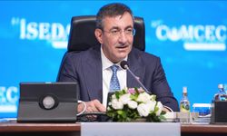 Cumhurbaşkanı Yardımcısı Yılmaz, 41. İSEDAK Toplantısı'nın "Bakanlar Çalışma Oturumu"na başkanlık etti