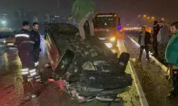Samsun'da kazada araç hurdaya döndü: Yara bile almadılar