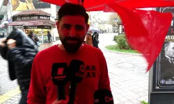 Kütahya'da kuyumcunun fazla parasını geri verdi