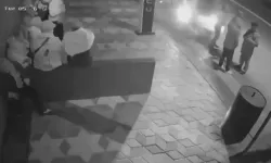 Ankara'da otomobil durağa daldı: 6 yaralı