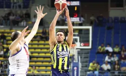 Fenerbahçe Beko, yarın Hapoel IBI'yi Almanya'da konuk edecek