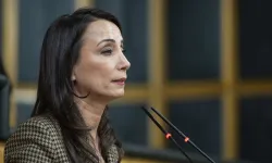 Tülay Hatimoğulları: Tarihi fırsatın önüne set çekenler var