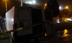 Malatya'da feci kaza: Aydınlatma direğine çarpan sürücü öldü