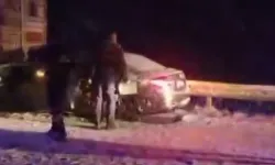 Sivas-Malatya yolunda zincirleme kaza: 1 ölü 5 yaralı