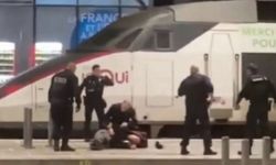 Paris'te alarm! Bıçaklı saldırgan vurularak durduruldu