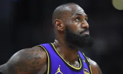 LeBron James NBA'de rekor kırdı! Lakers, Jazz'a acımadı