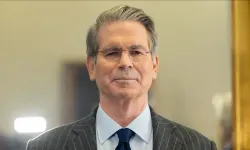 ABD Hazine Bakanı Bessent: Çin'in anlaşmaya uyacağından eminim